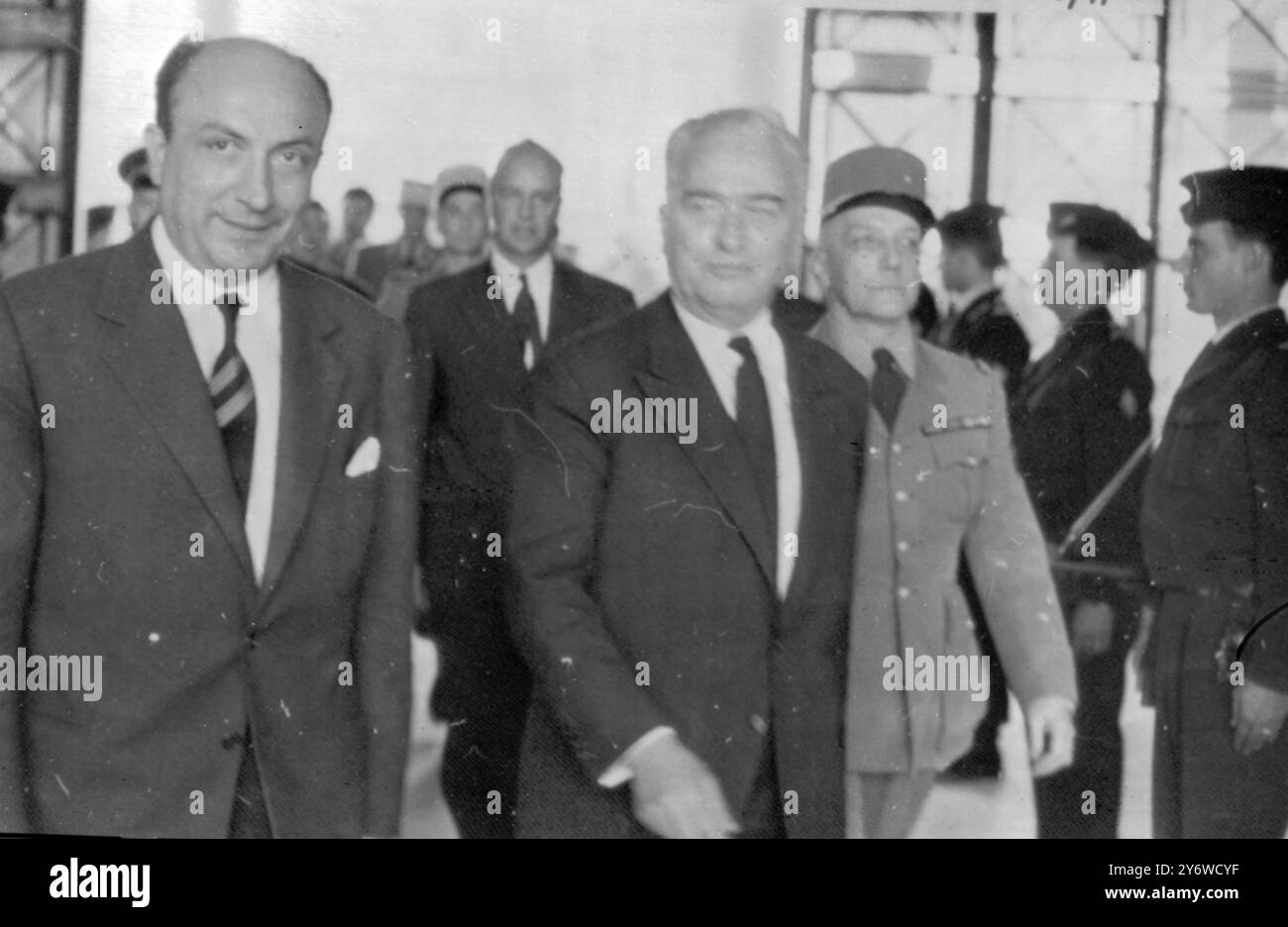 LOUIS  JOXE WITH JEAN MORIN AND  COUP DE FREJAC IN ALGIERS /   27 APRIL 1961 Stock Photo