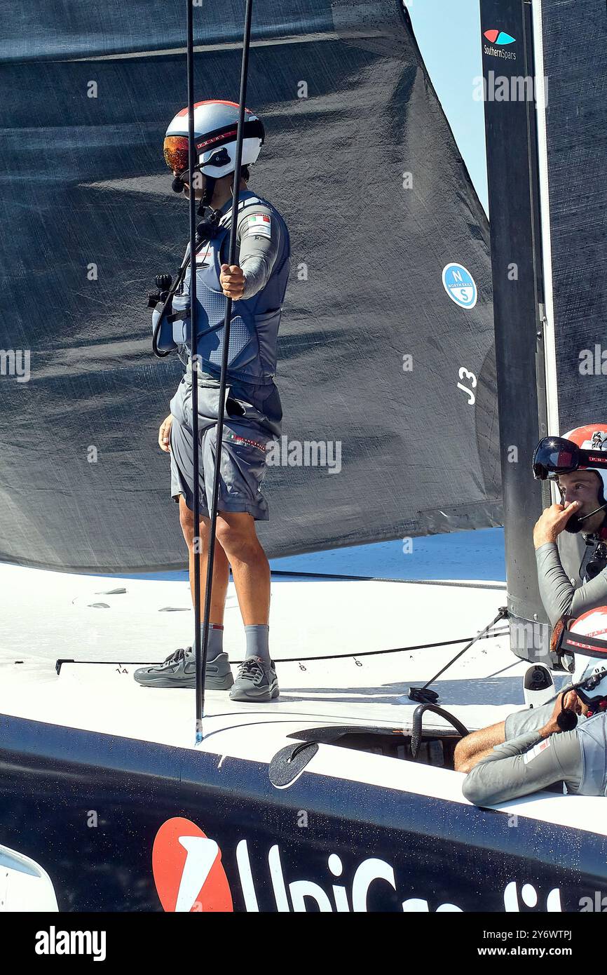 Marco gradoni skipper guido gallinaro skipper gianluigi gi hi-res stock ...