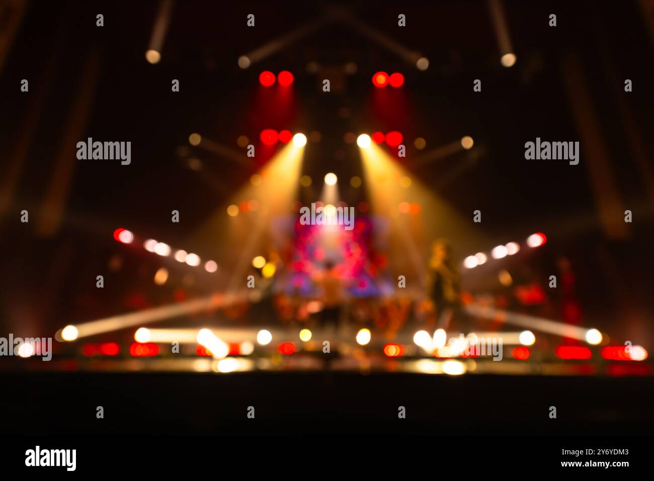 Defocused blurred concert lighting on stage Stock Photo - Alamy