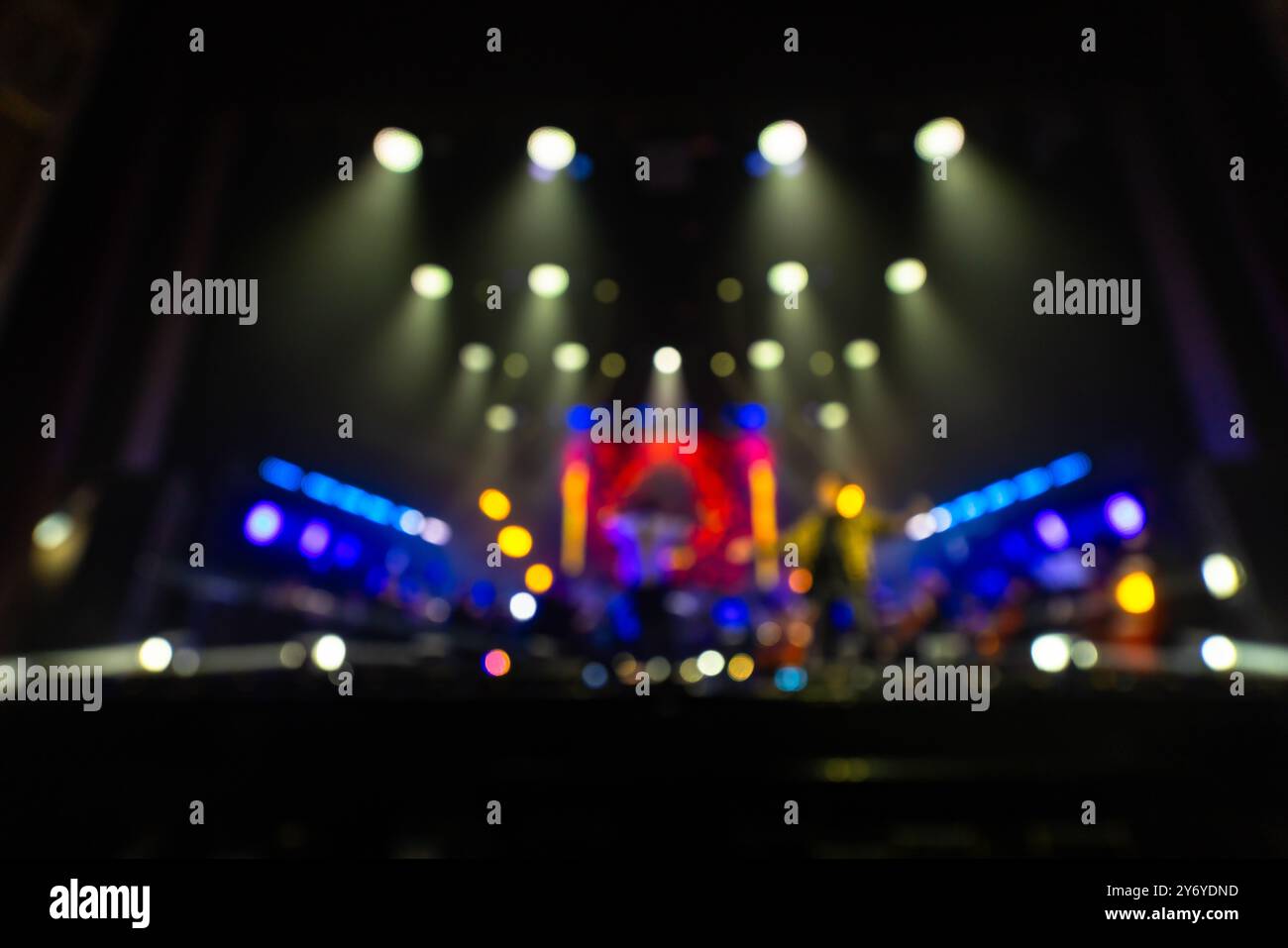 Defocused blurred concert lighting on stage Stock Photo - Alamy