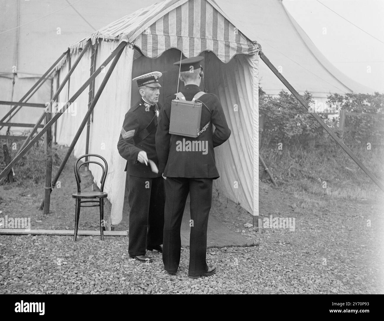 1940s policeman radio hi-res stock photography and images - Alamy