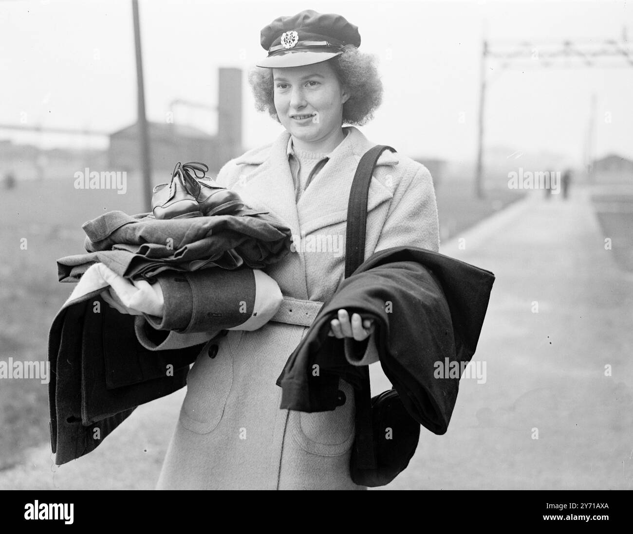 Womens royal air force hi-res stock photography and images - Page