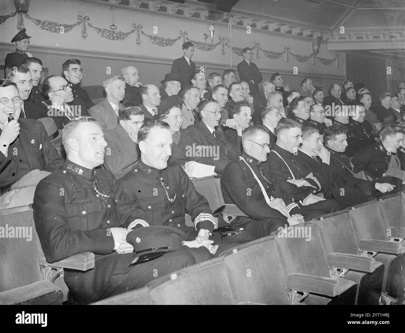 Second audience Black and White Stock Photos & Images - Alamy