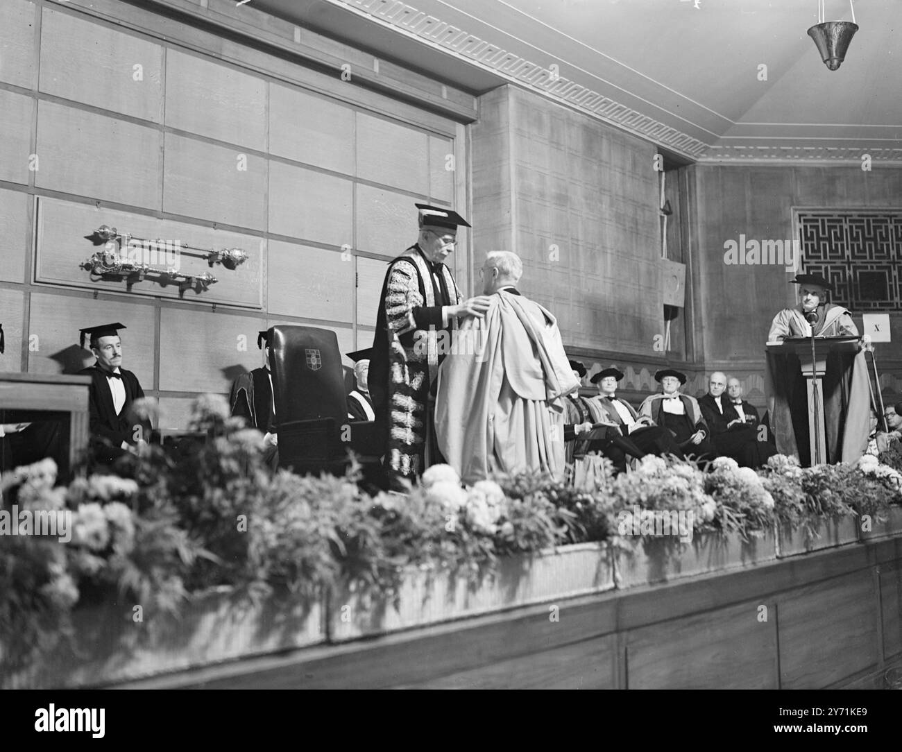 MR . CHURCHILL AND OTHERS RECEIVE HONORARY DEGREES Honorary degrees of ...
