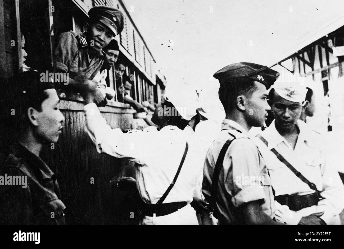 United nations soldiers help Black and White Stock Photos & Images - Alamy