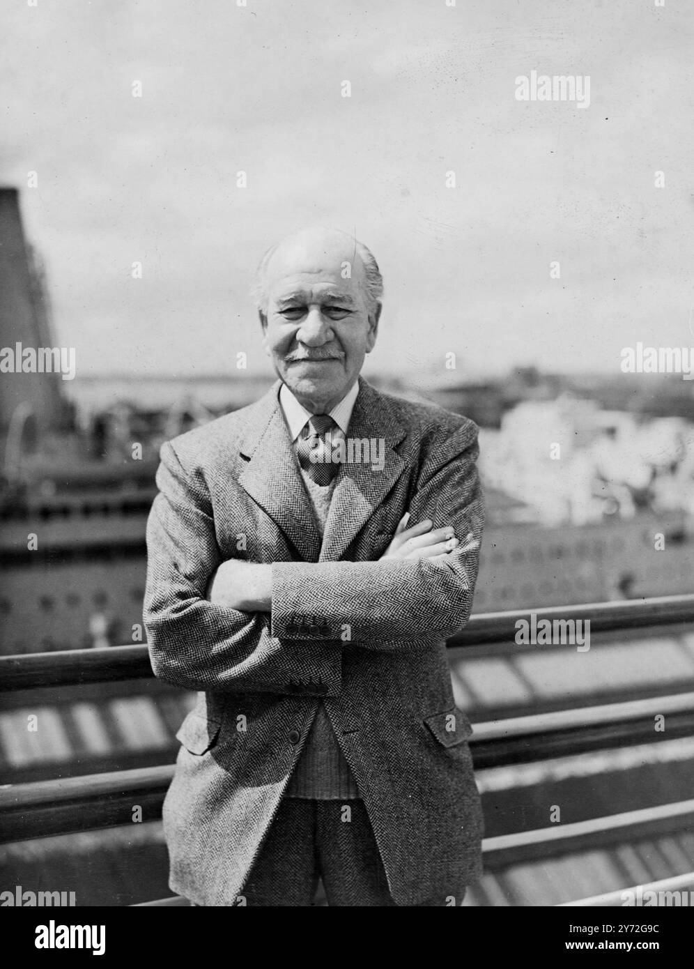 Mr Henry Stephenson, the famous British-born character actor who has played many Hollywood films, arrived at Southampton aboard the liner 'Queen Elizabeth' from New York last night. Now aged 76, he has returned to this country to play in his first British film, to be called 'Oliver twist'. 8 July 1947 Stock Photo