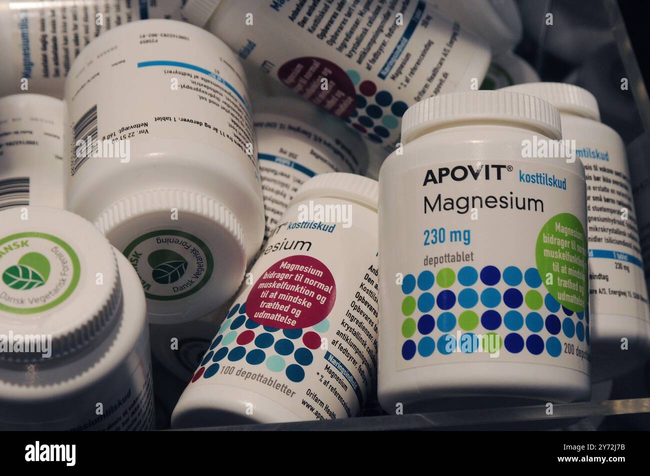 copenhagen-denmark-27-september-2024-aopovit-magnesium-230-mg-tablest