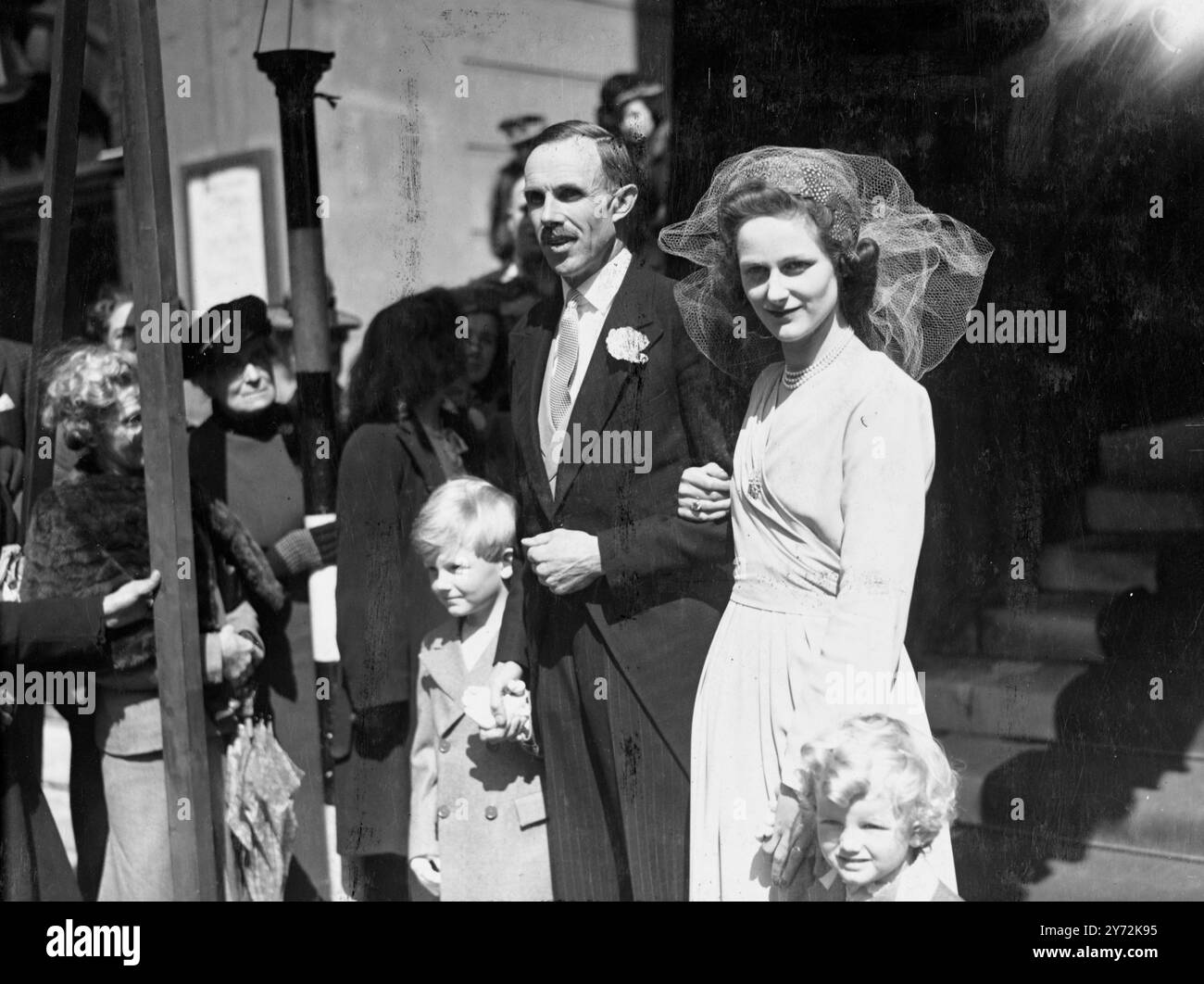The wedding of lt col roderick heathcoat amory m c the royals son of