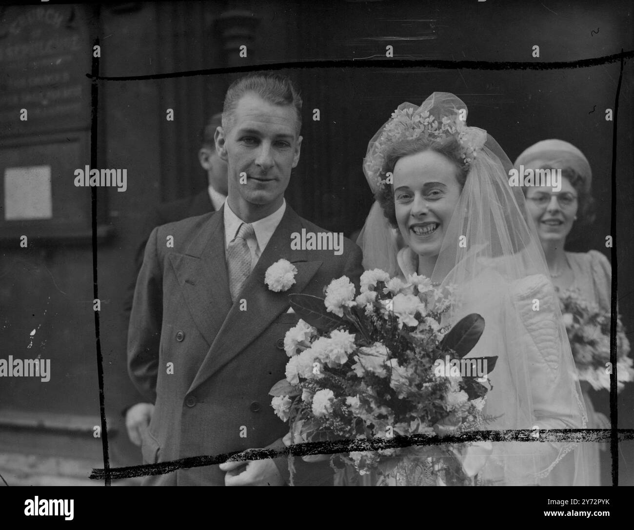 best London wedding venues part two (the ned) — London Wedding Photographer  | documentary + editorial wedding photography, image size:1300x1087