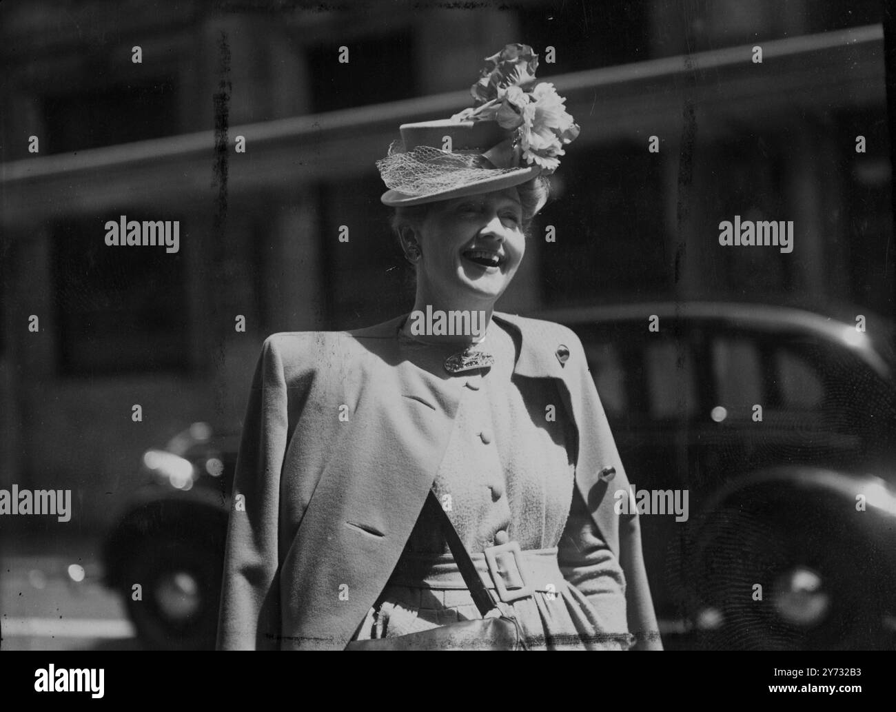 Miss Hedda Hopper, the actress  turned film columnist who became as famous as the stars she writes about, has arrived in London to look over the British film industry. Miss Hooper, who has been called the best dressed woman in America, collect hats as some people collect stamps. She once admitted that she bought a dozen hats when buying one suit and even her luxurious Hollywood home she is rarely seen without wearing one of her often sensational hats. 17 June 1946 Stock Photo