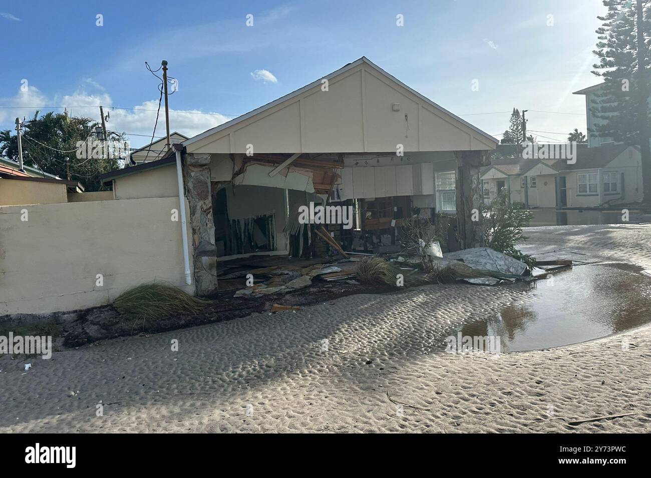 Madeira Beach United States 27th Sep 2024 Scenes From Madeira Beach madeira-beach-united-states-27th-sep-2024-scenes-from-madeira-beach