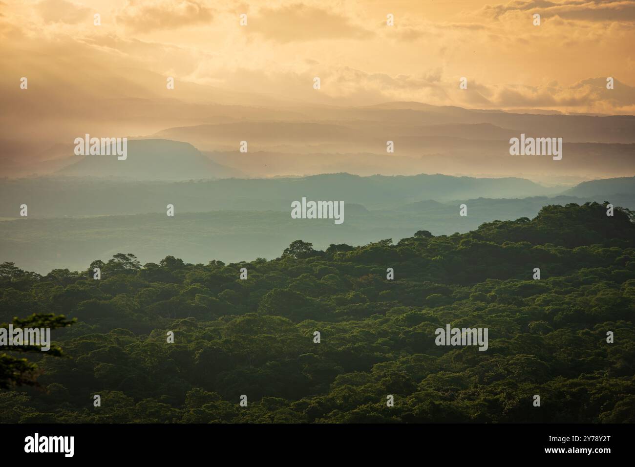 Guanacaste volcanic range hi-res stock photography and images - Alamy