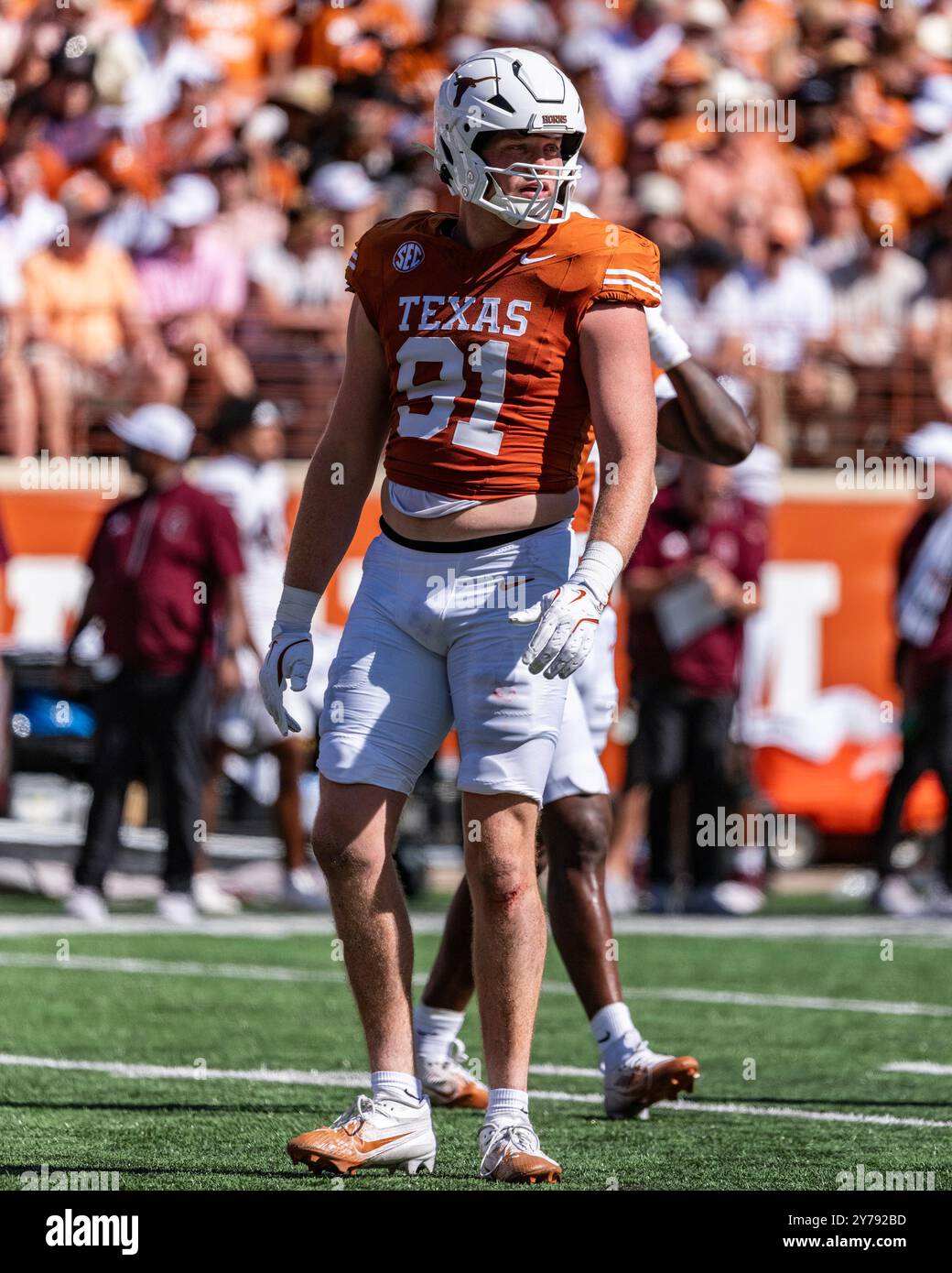 Sept 28, 2024. Ethan Burke #91 of the Texas Longhorns in