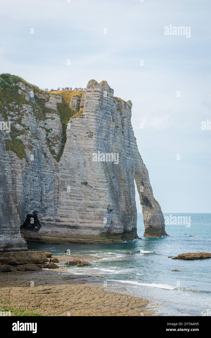 Сhalk cliffs and Ocean in Etretat, Normandy, France Stock Photo - Alamy