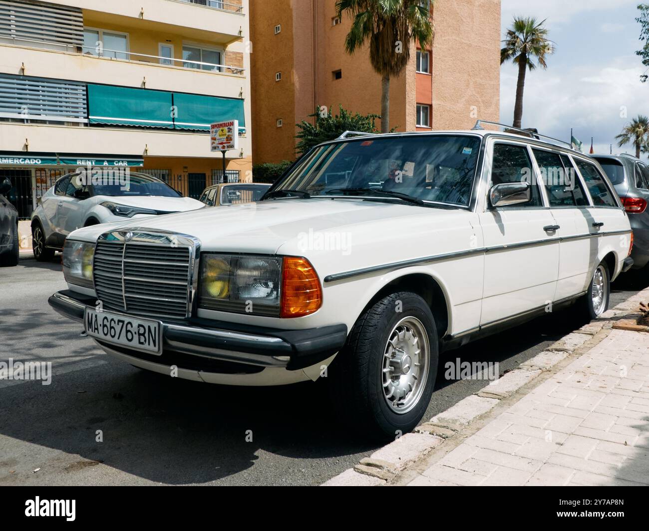 Torremolinos, Málaga, Spain - September 21, 2024: Mercedes-Benz W123 230 TE station wagon (S123) parked on the street. Stock Photo