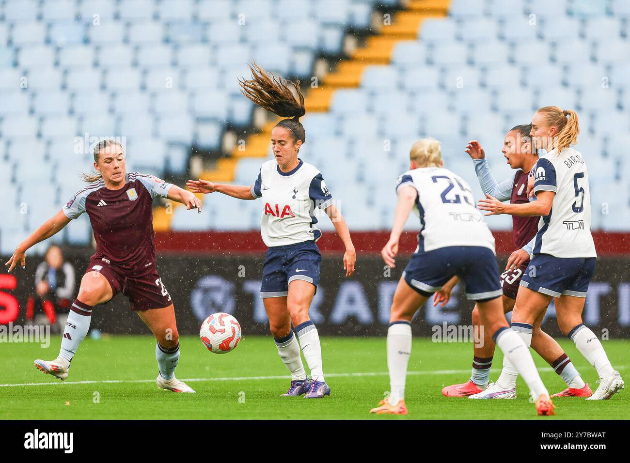 Villa Park, Birmingham on Sunday 29th September 2024. #20, Kirsty Hanson of Aston Villa challenges #10, Maite Oroz of Spurs for the ball during the Barclays FA Women's Super League match between Aston Villa and Tottenham Hotspur at Villa Park, Birmingham on Sunday 29th September 2024. (Photo: Stuart Leggett | MI News) Credit: MI News & Sport /Alamy Live News Stock Photo