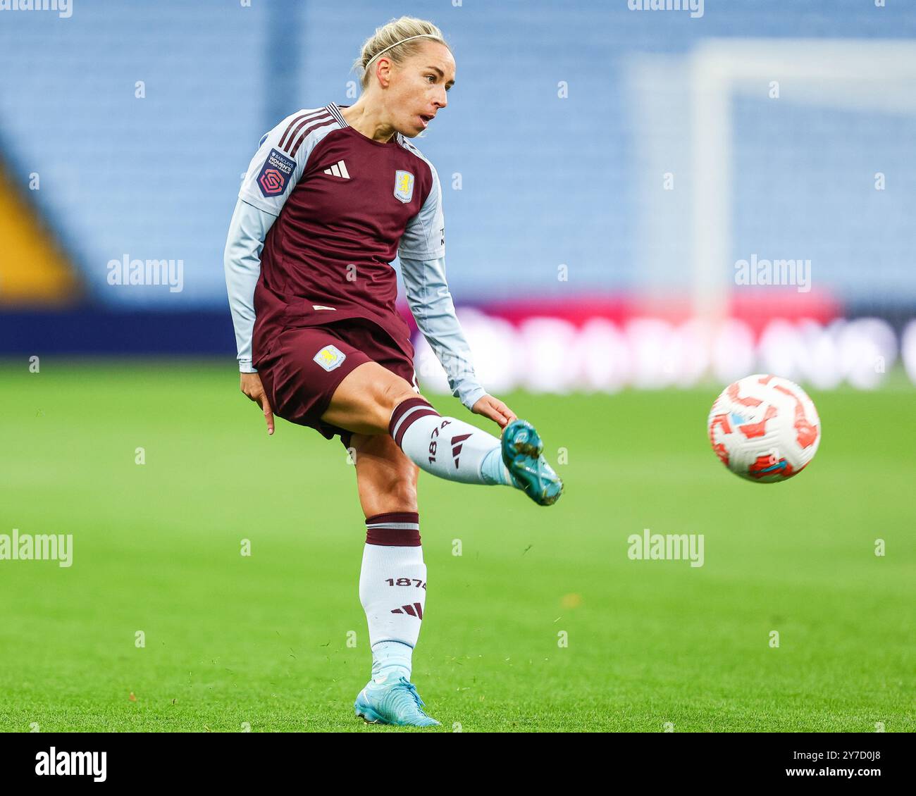 Villa Park, Birmingham on Sunday 29th September 2024. #8, Jordan Nobbs of Aston Villa in action during the Barclays FA Women's Super League match between Aston Villa and Tottenham Hotspur at Villa Park, Birmingham on Sunday 29th September 2024. (Photo: Stuart Leggett | MI News) Credit: MI News & Sport /Alamy Live News Stock Photo