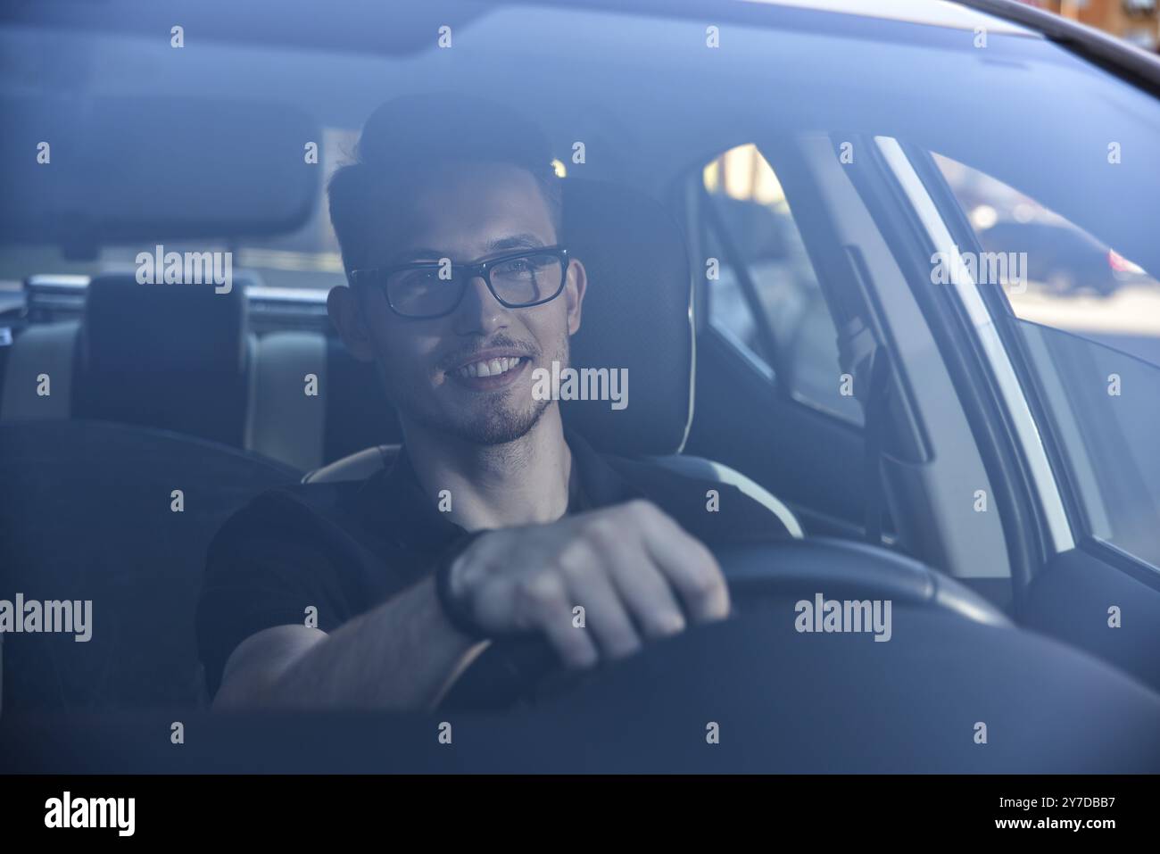 1 one man steering hi-res stock photography and images - Alamy