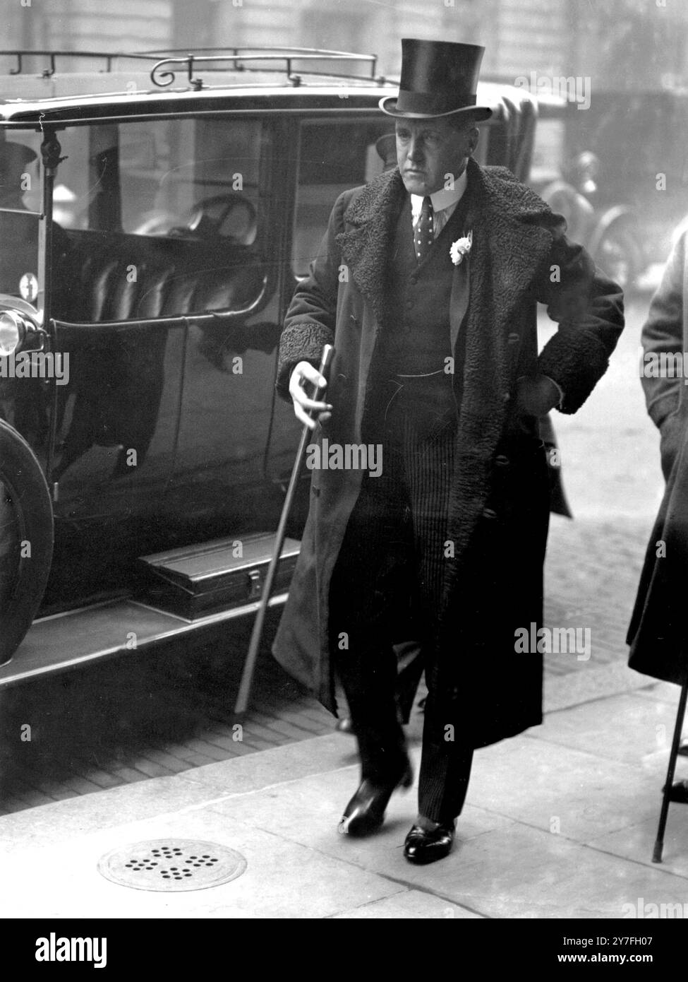 Unionist Luncheon at Constitutuional Club Lord Birkenhead arriving. 21st November 1923 Stock Photo