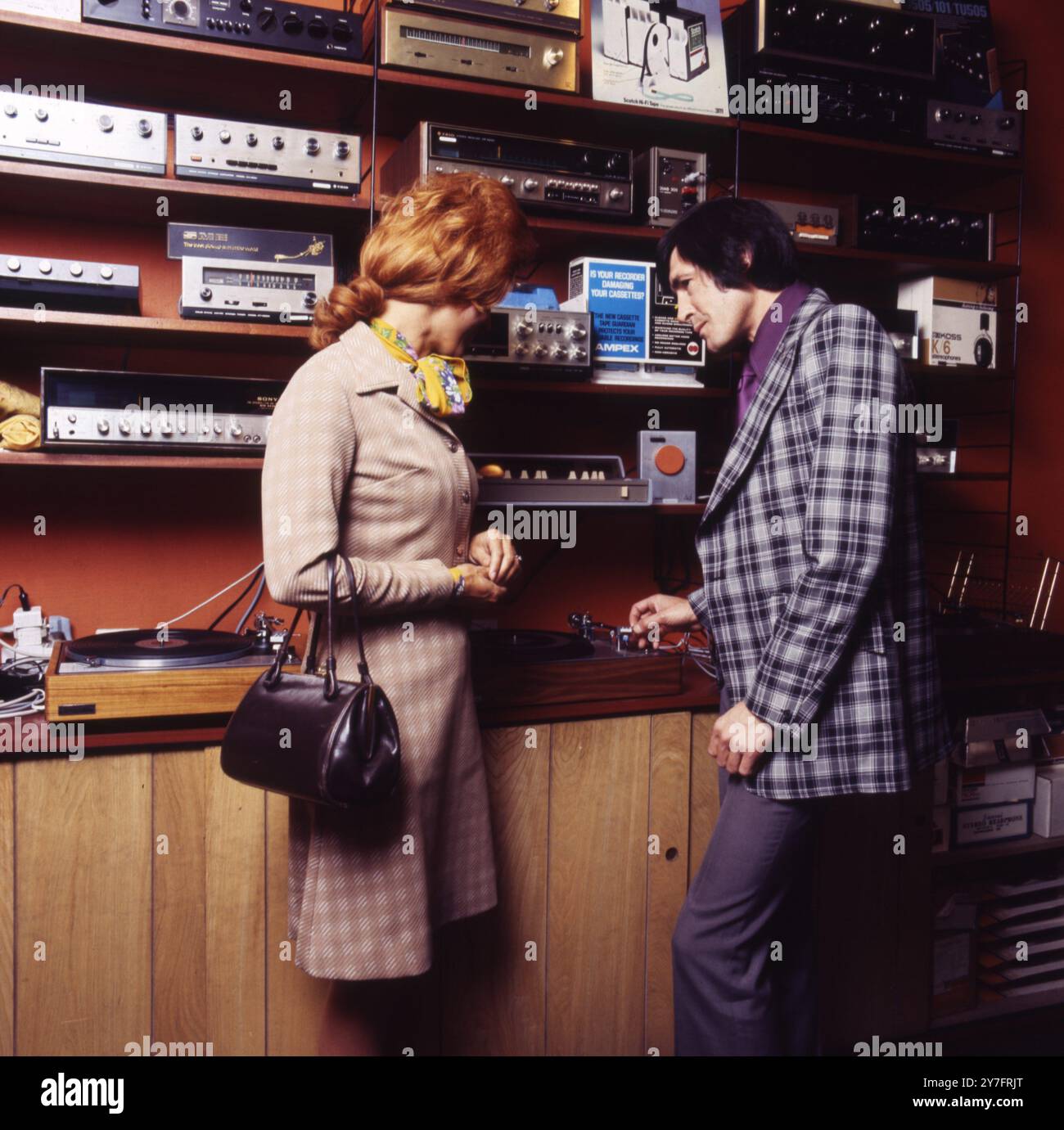 Buying hi-fi equipment in the 1970s Stock Photo