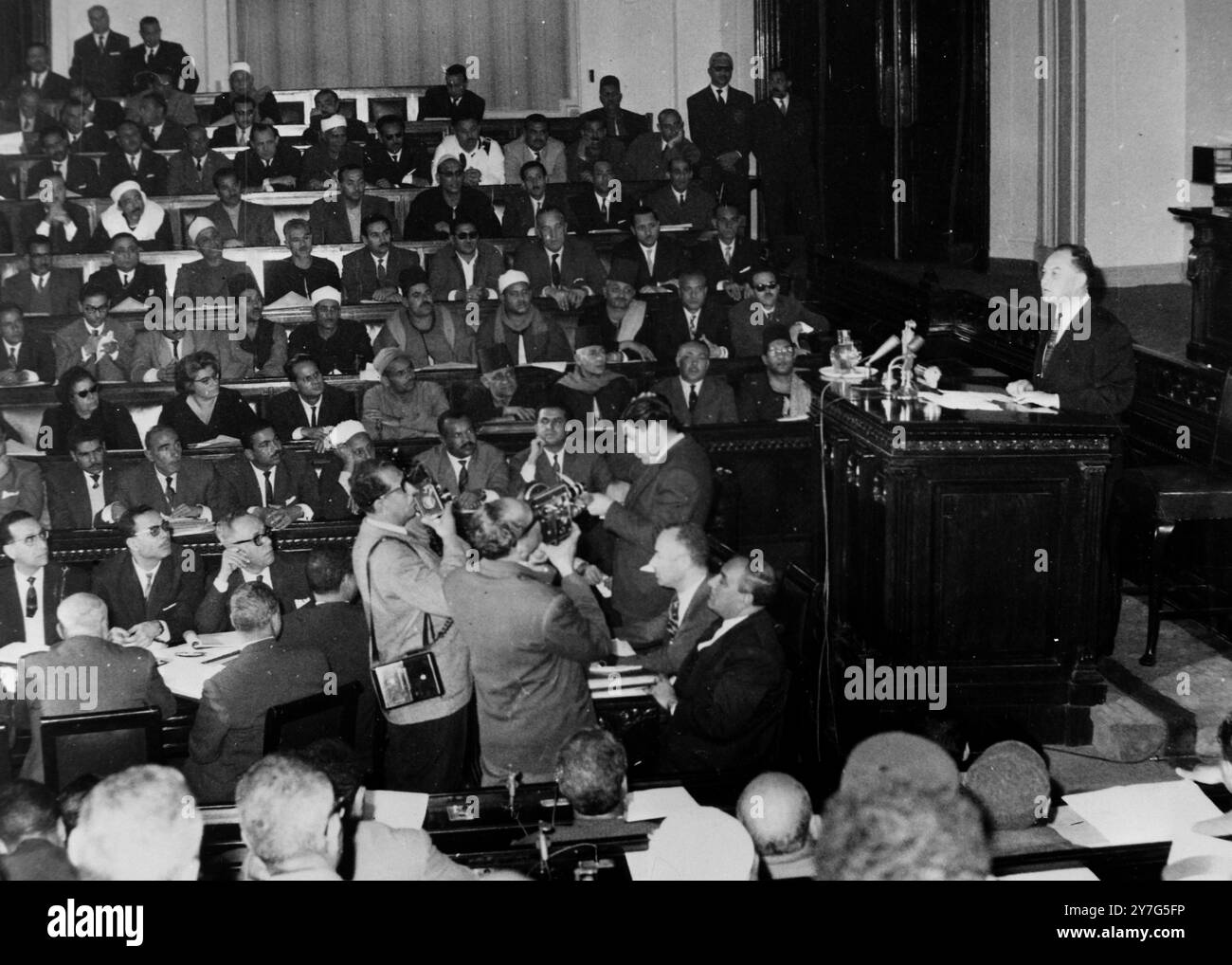 ALEXANDER SHELEPIN A SPEECH TO UAR NATIONAL ASSEMBLY IN CAIRO  /  ;  29 DECEMBER 1964 Stock Photo