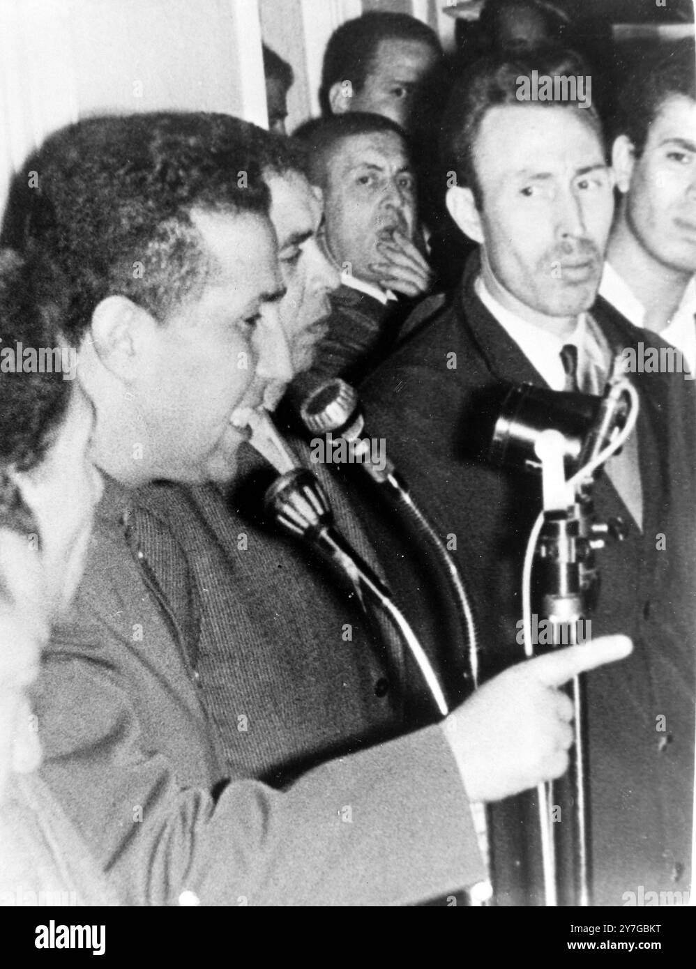 algerian-politics-black-and-white-stock-photos-images-alamy