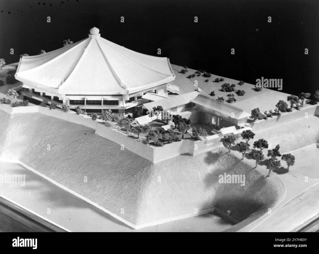 舞踏会 in BUDOKAN これは行きたい😅 でも吉祥寺も行きたい。 回せそうな気もするが