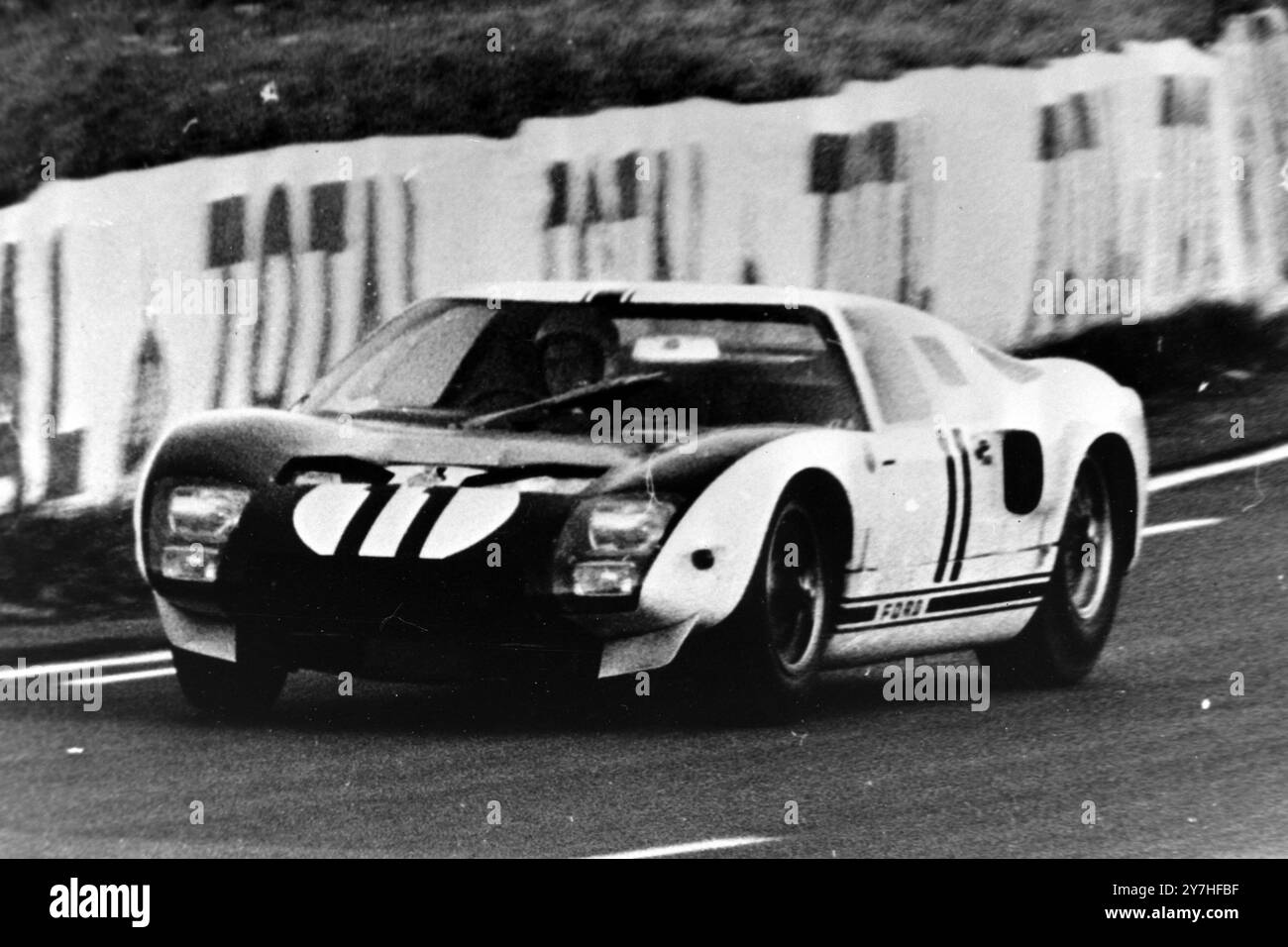 RITCHIE GINTHER PRACTICE BEFORE LE MANS RACE /  ;  19 JUNE 1964 Stock Photo