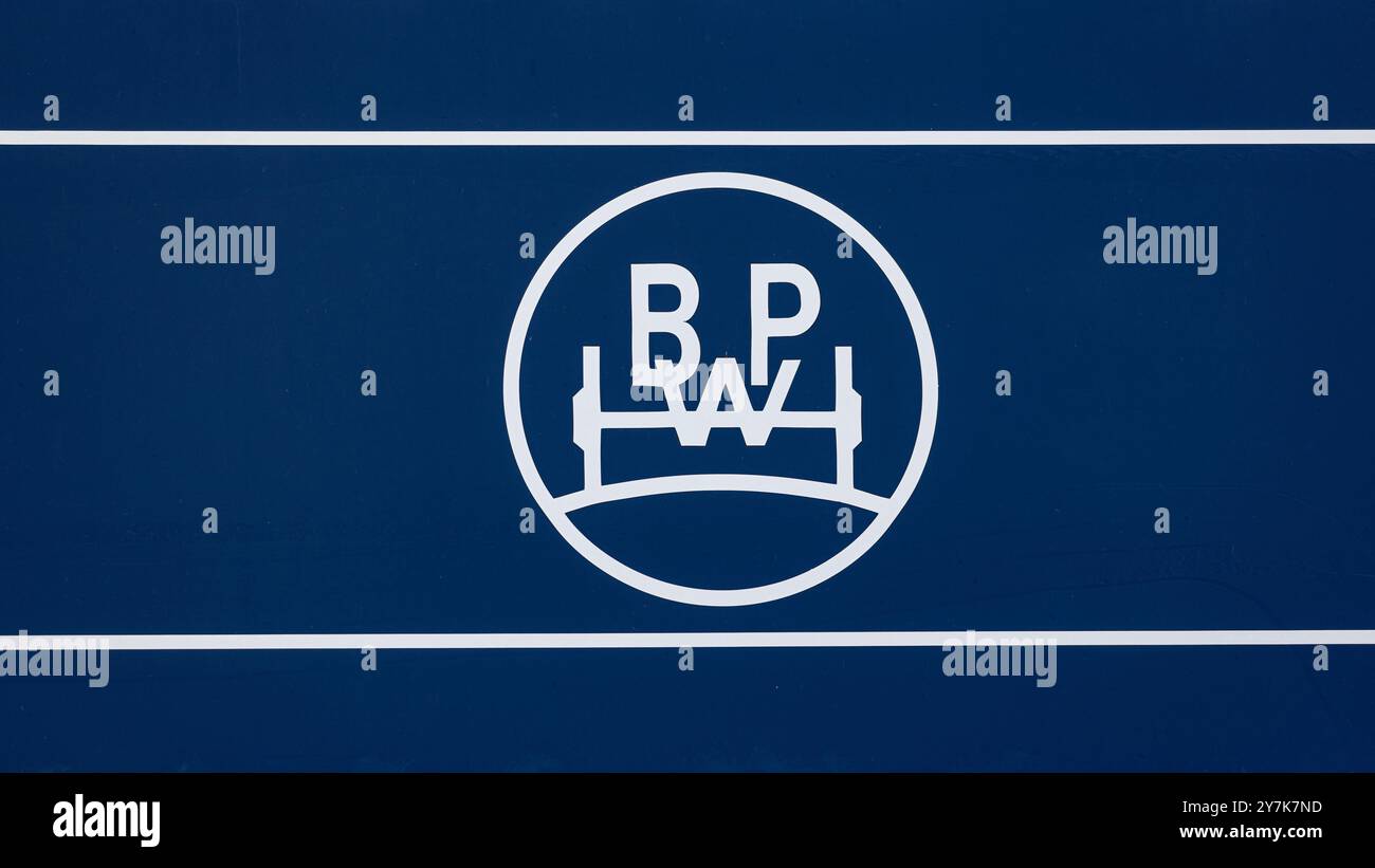 Bpw business logo hi-res stock photography and images - Alamy