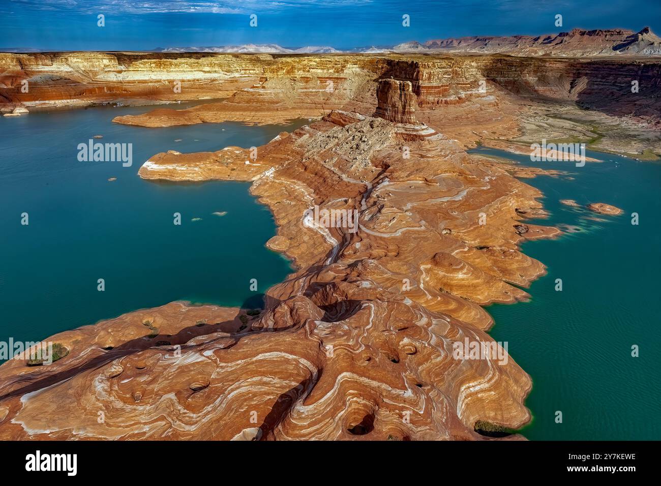 Exposed Geology of Glen Canyon - Lake Powell Stock Photo - Alamy