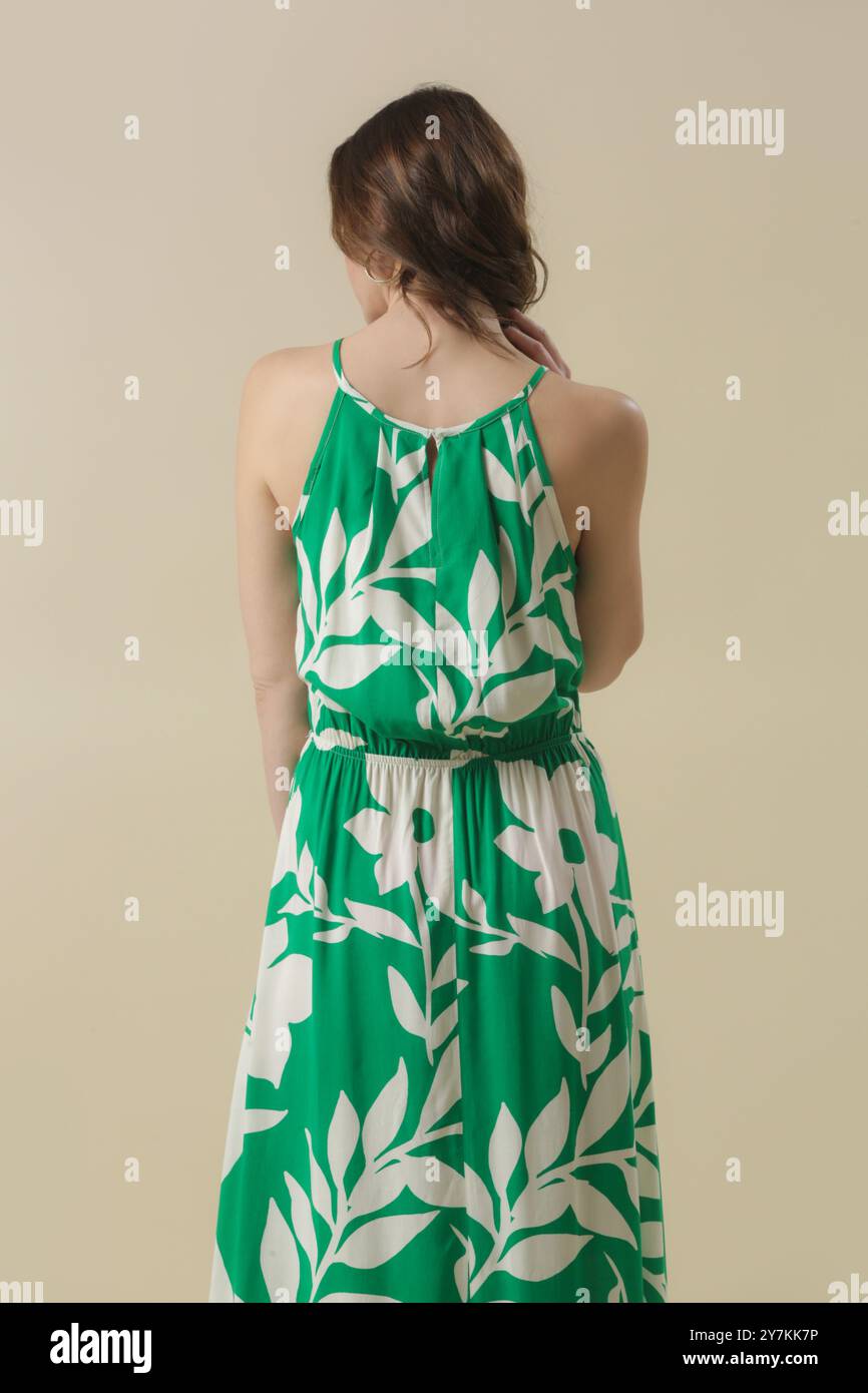 Maxi dress casual hi-res stock photography and images - Alamy Maxi dress casual hi-res stock photography and images - Alamy