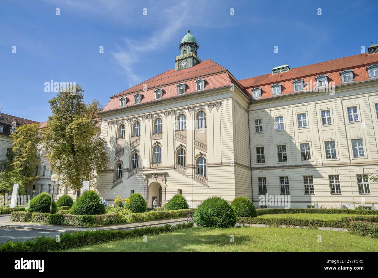 contipark parkhaus charité campus virchow klinikum seestraße berlin