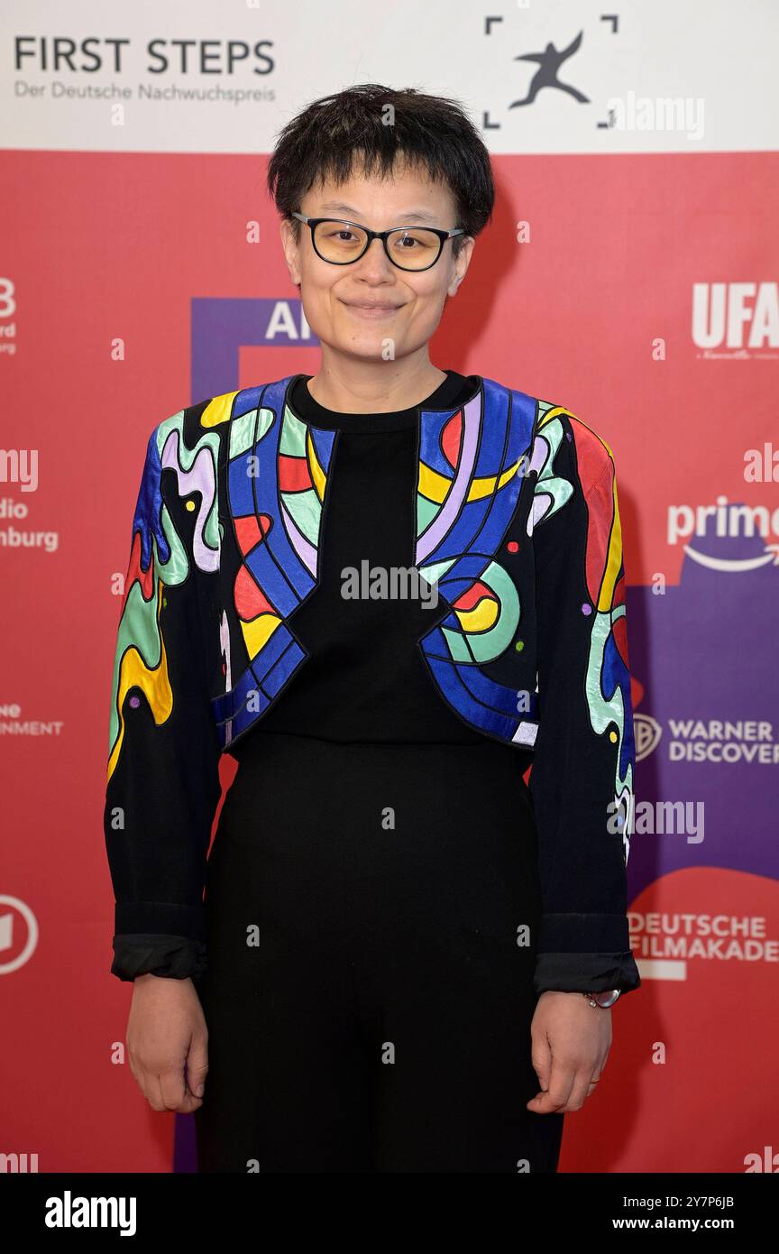 Yi Luo bei der 25. Verleihung der First Steps Awards 2024 im Theater ...