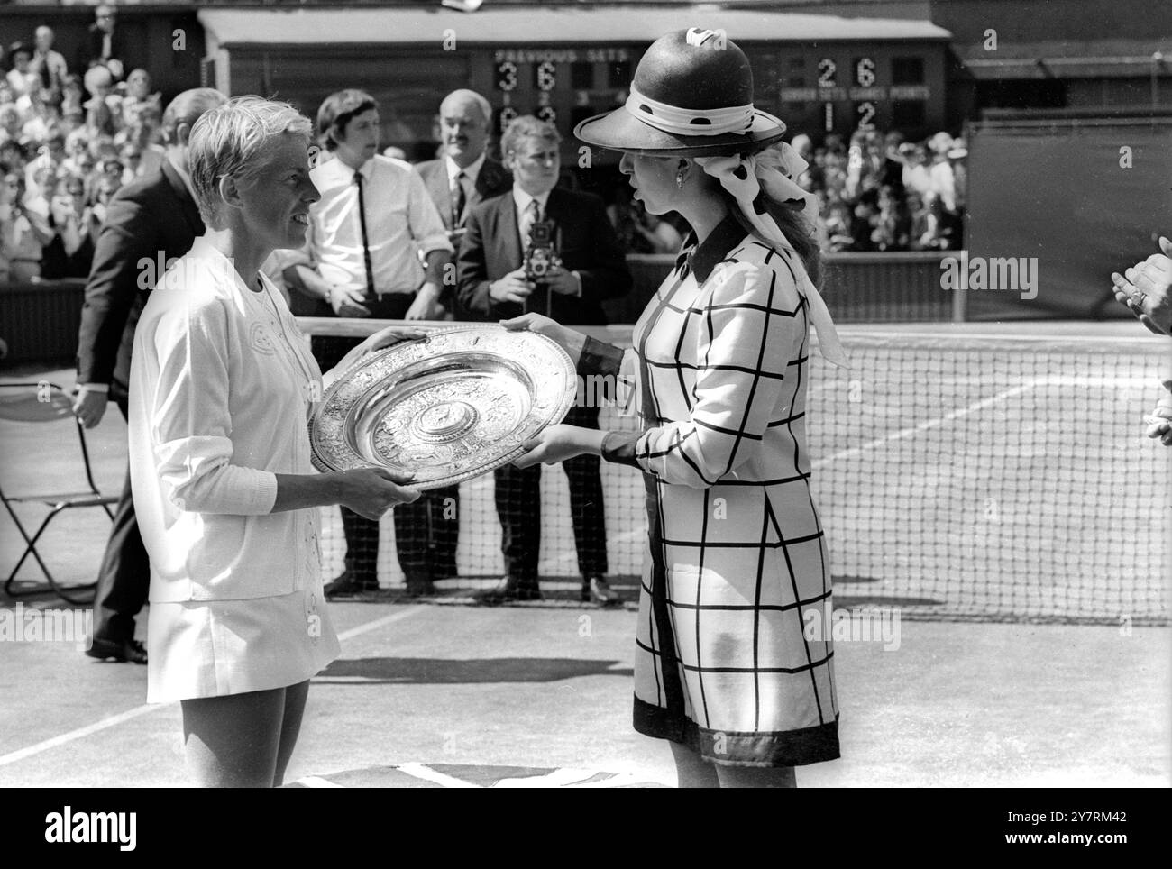 Ann jones hi-res stock photography and images - Alamy