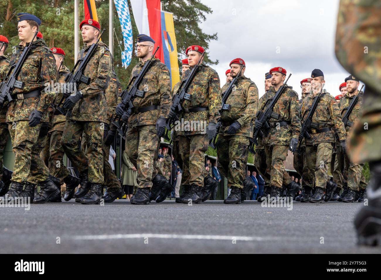 Bundeswehr soldiers hi-res stock photography and images - Alamy