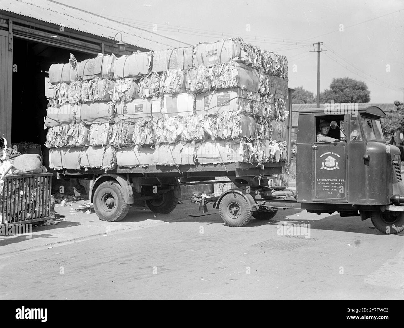 Salvage sale Black and White Stock Photos & Images - Alamy