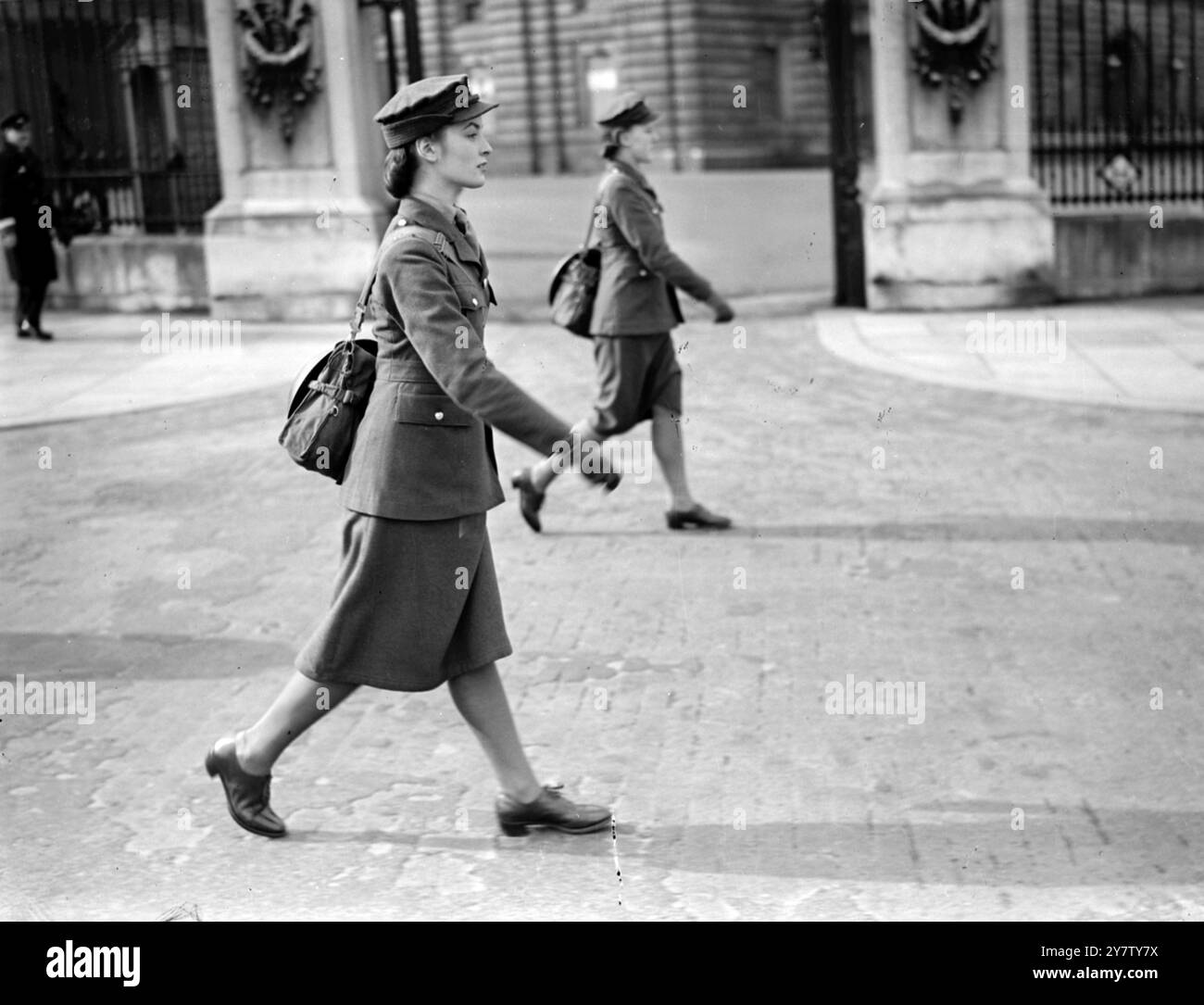 ATS ATTEND PARADE AND SERVICE AT WESTMINSTER ABBEY Dame Helen Gwynne ...