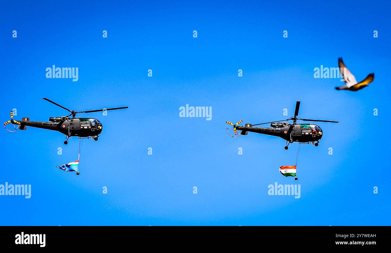Air Show by IAF October 1, 2024, Marina Beach, Tamil Nadu, INDIA: The Indian Air Force IAF s 92nd Air Adventure Show Chennai Air Show 2024 to be held at Chennai Marina on October 6, 2024, will be joined by top adventure teams like Akash Ganga, Suryakiran and 72 aircraft, a government press release .Ahead of this a Rehearsal has been carried out at Chennai Marina Beach Credit Image: Seshadri Sukumar/ZUMA Press Wire Marina Beach Chennai INDIA Copyright: xSeshadrixSukumarx Stock Photo