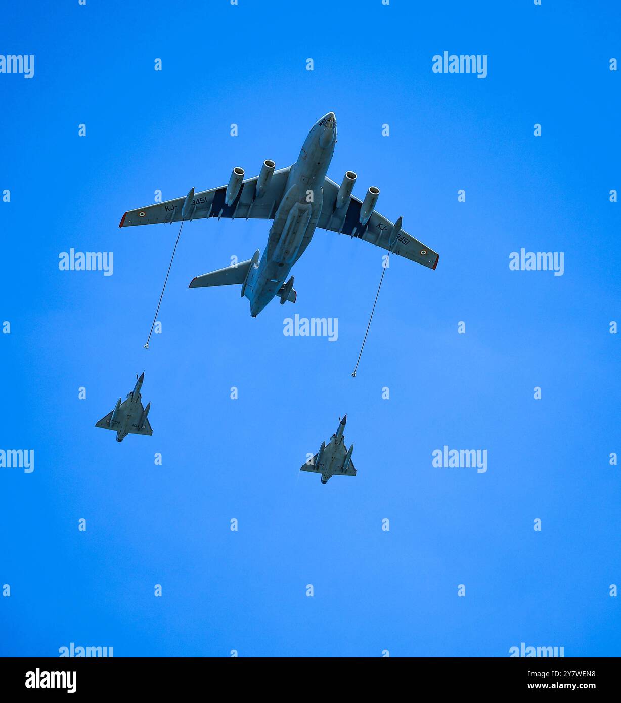 Air Show by IAF October 1, 2024, Marina Beach, Tamil Nadu, INDIA: The Indian Air Force IAF s 92nd Air Adventure Show Chennai Air Show 2024 to be held at Chennai Marina on October 6, 2024, will be joined by top adventure teams like Akash Ganga, Suryakiran and 72 aircraft, a government press release .Ahead of this a Rehearsal has been carried out at Chennai Marina Beach Credit Image: Seshadri Sukumar/ZUMA Press Wire Marina Beach Chennai INDIA Copyright: xSeshadrixSukumarx Stock Photo