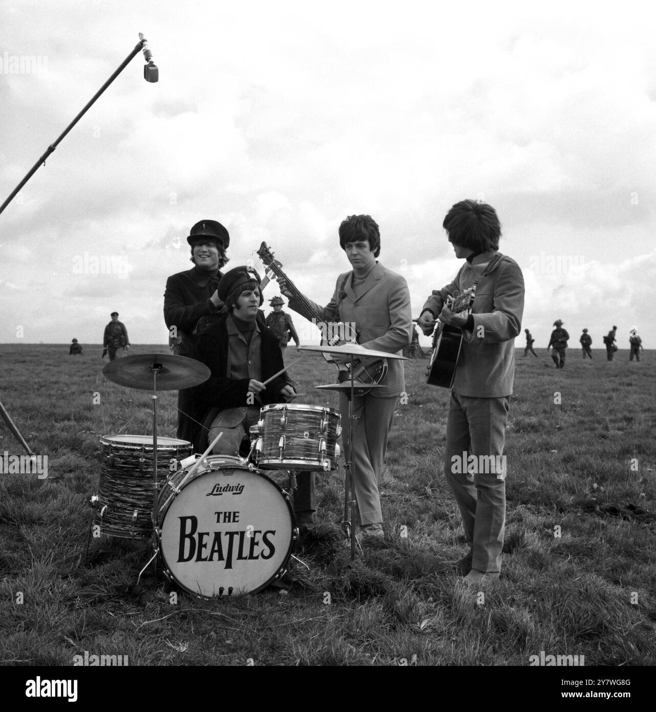 Beatles help 1965 hi-res stock photography and images - Alamy