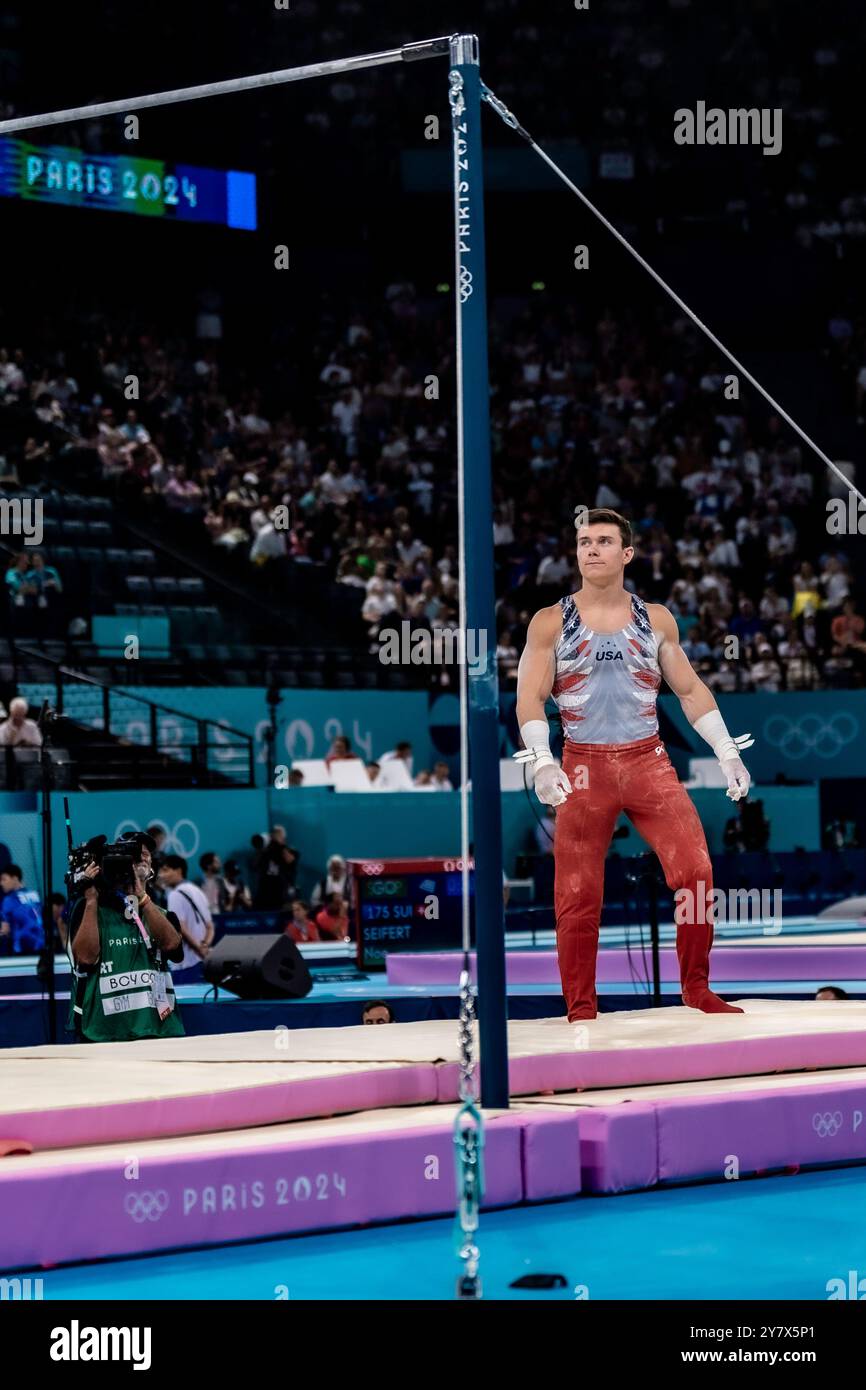 Brody Malone (USA) competing on the Horizontal bar during the Artistic Gymnastics Men's Team Final at the 2024 IOlympic Summer Games. Stock Photo