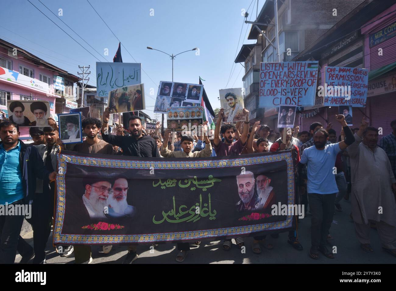Kashmiri Shiite Muslims shout slogans during a protest against the ...