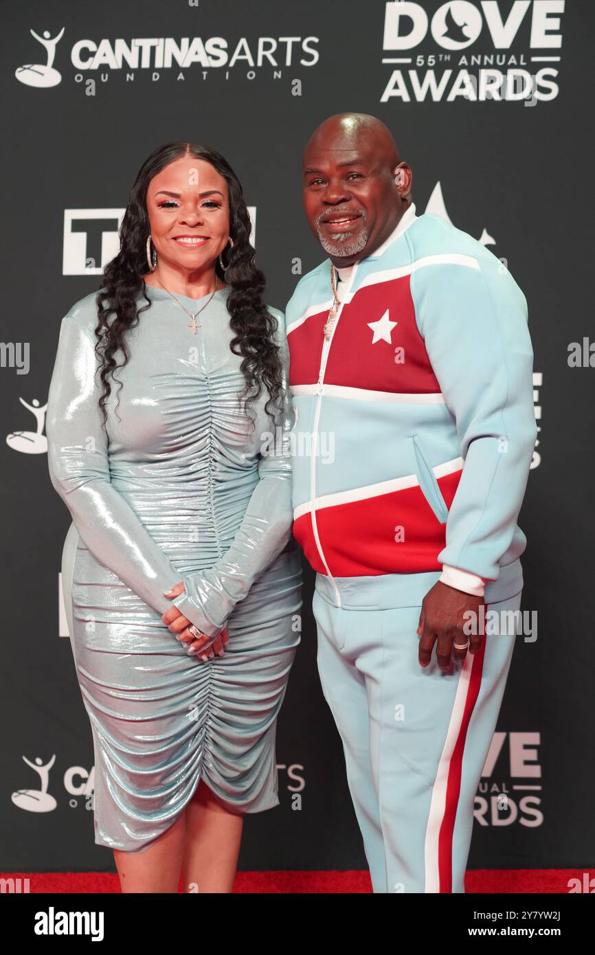 tamela mann in red dress Mr and Mrs Mann at the Stellar dinner. Tamela you look amazing