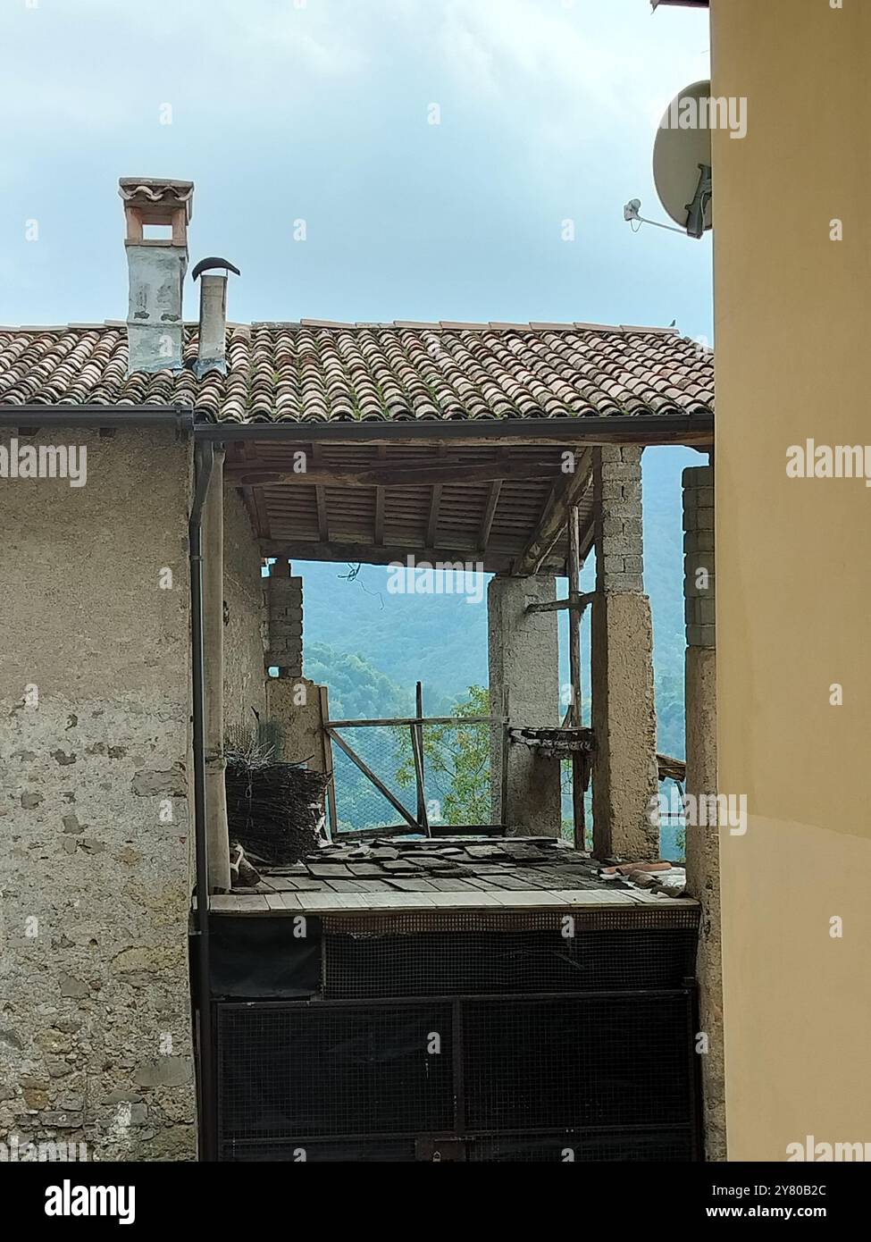 Fallout style ruins, post apocalyptic scenes from Italy - Smartphone Captured Stock Image