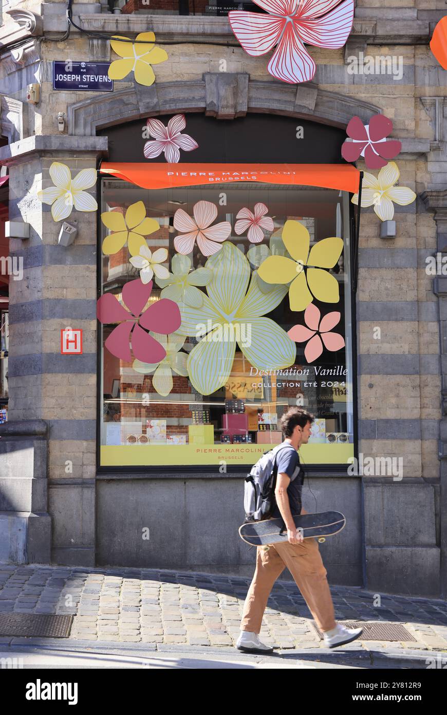 Upmarket Sablon, a lively neighbourhood of Brussels, with chic bars, fashionable restaurants, chocolate shops & art galleries. Stock Photo