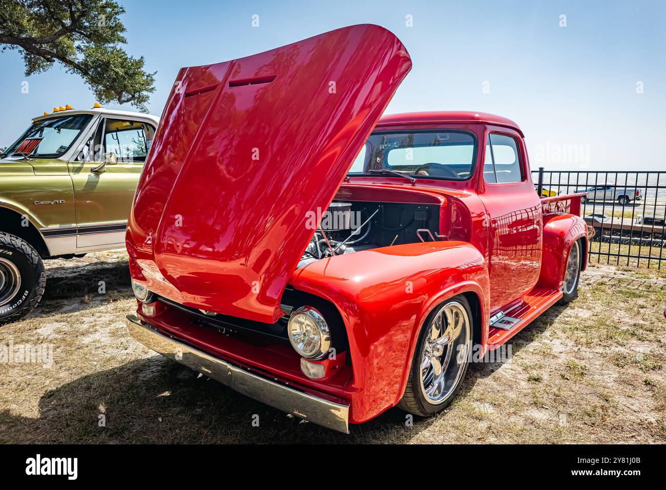 1956 Ford F-100 | Classic Cars for Sale - Streetside Classics