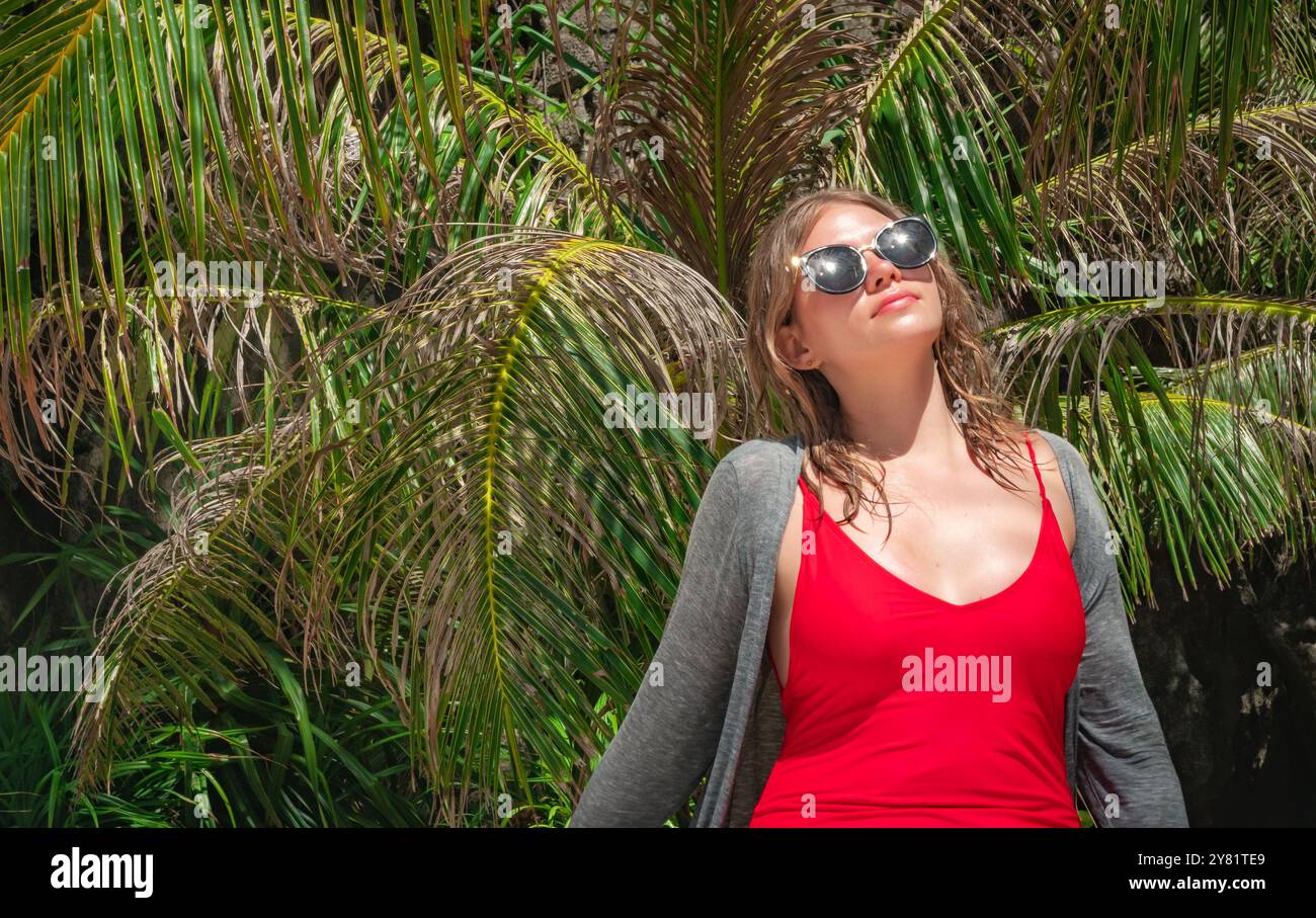 Young woman wearing red swimsuit hi-res stock photography and images ...