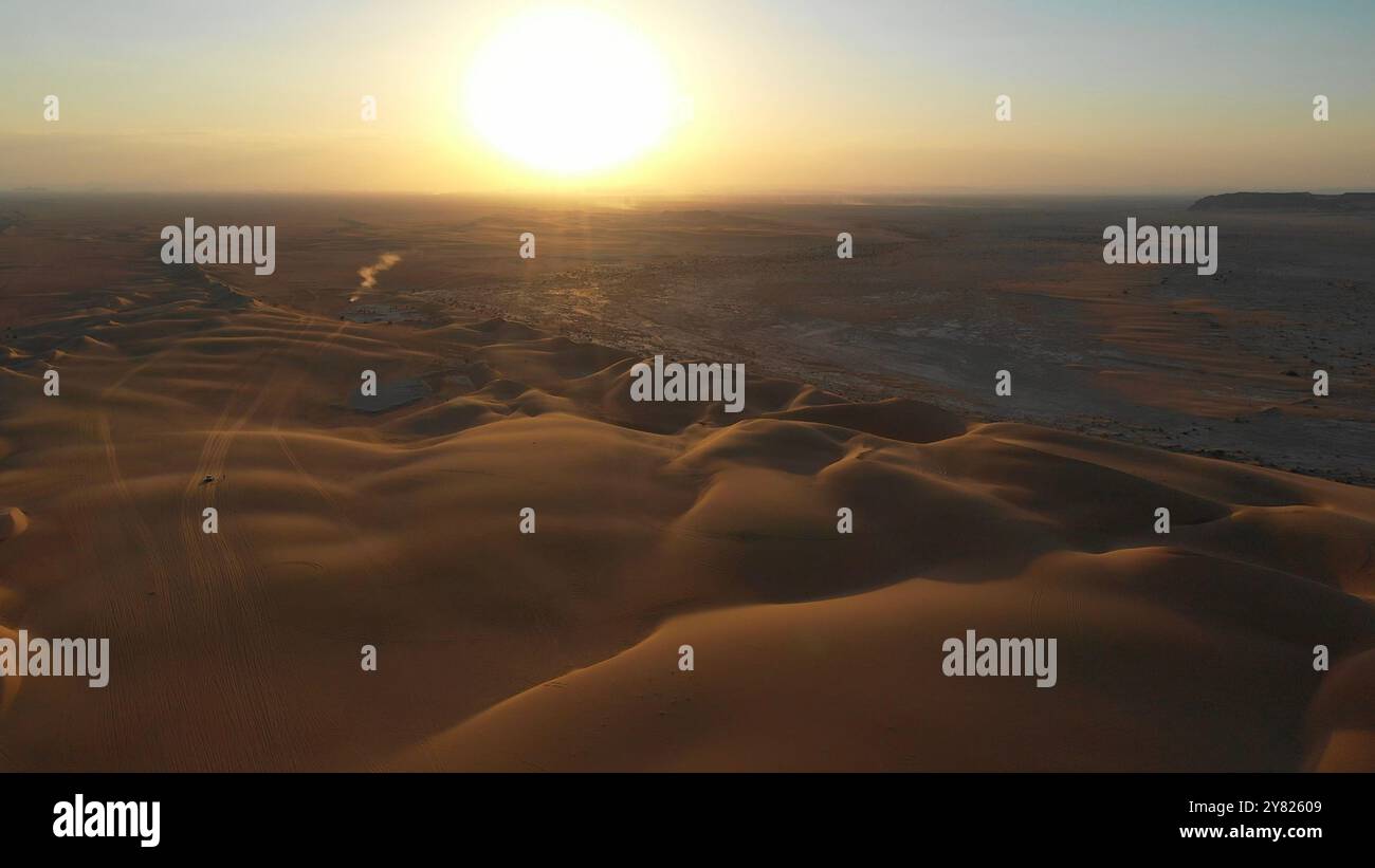 Aerial rub al khali hi-res stock photography and images - Alamy