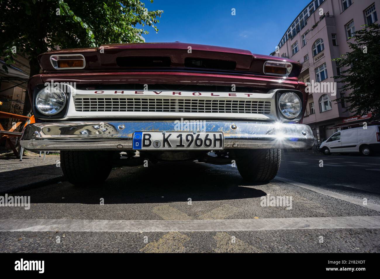 Berlin city district kreuzberg germany hi-res stock photography and ...
