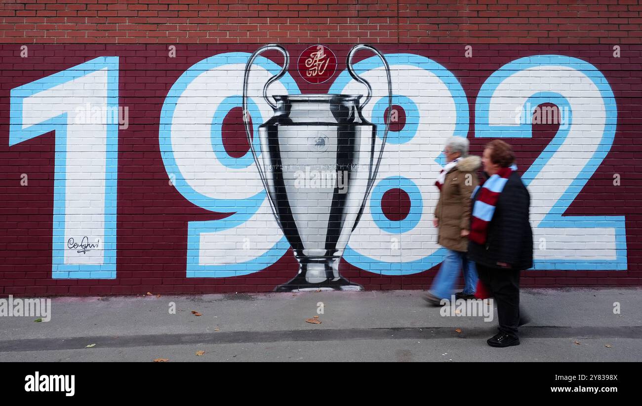 Aston villa 1982 bayern hi-res stock photography and images - Alamy